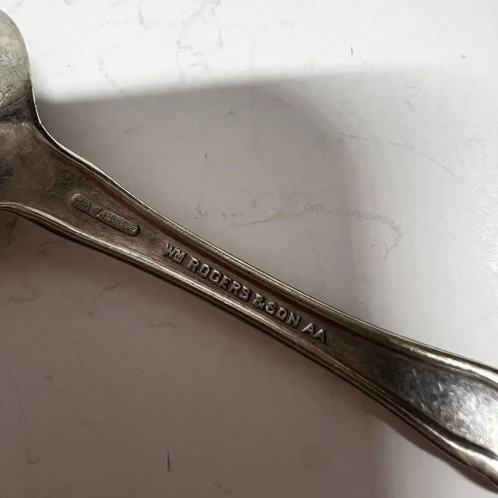 Lot of 2 Vintage Wm Rogers & Son AA Connecticut State Souvenir Spoons Eagle Seal
